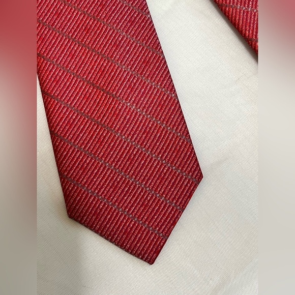Stacy Adam’s Microfiber Extra Long Red Striped Tie - Picture 2 of 5